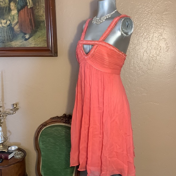 BCBGMAXAZRIA Coral 100% Sillk Mini Dress. Sz 6 - Picture 2 of 6